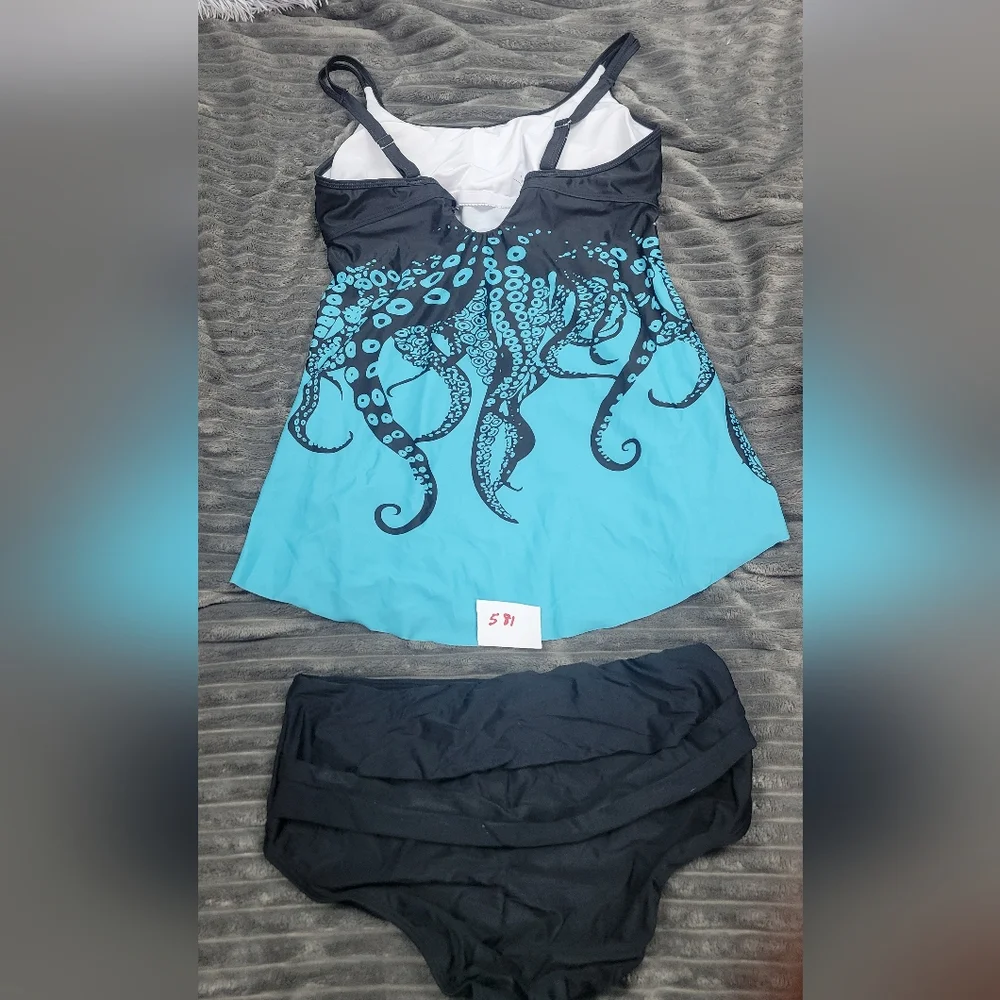 Cupshe Black and Blue Bikini Set - Picture 2 of 3